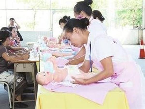 在菏澤市東華職業(yè)培訓學校學習家政護理專業(yè)靠譜嗎？