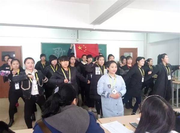 秦皇島學(xué)習(xí)電子商務(wù)專業(yè)可以選擇哪所學(xué)校？