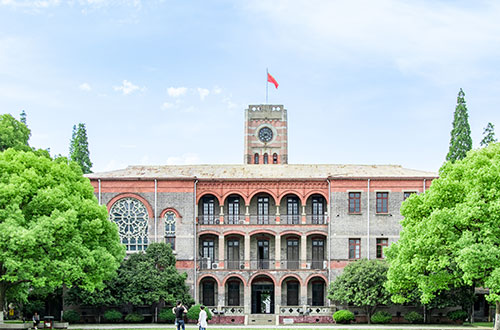 張家口新世紀職業(yè)學校有什么特點？為什么要選擇這家學校？