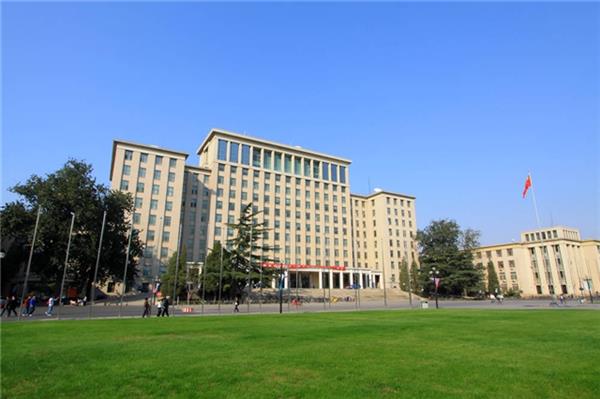 為什么選擇泰安市華魯勞動(dòng)職業(yè)培訓(xùn)學(xué)校？